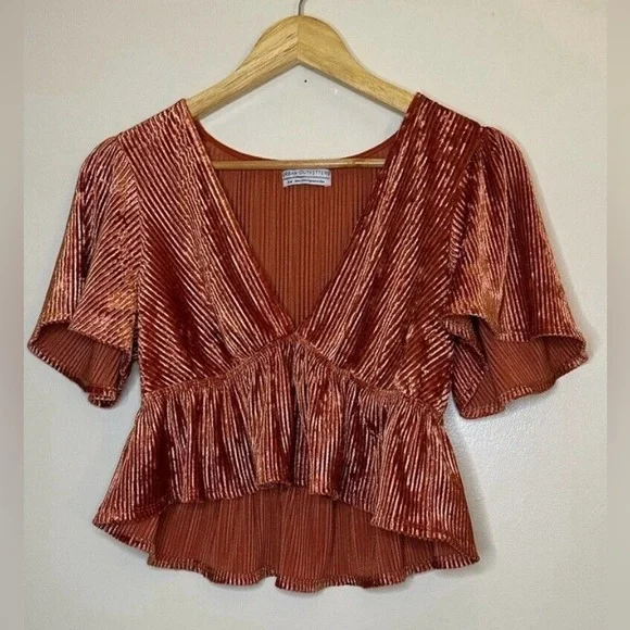 Urban Outfitters Velvet Ribbed Peplum Deep V Neck Cropped Shirt - Picture 5 of 5